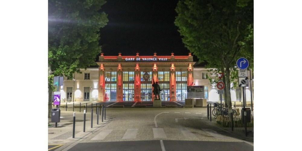 Studio Equipe Hyper Centre De Valence Valence  Zewnętrze zdjęcie